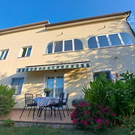 Bozica House With Apartments Murine Buitenkant foto