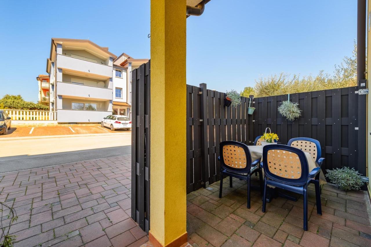 Bozica House With Apartments Murine Buitenkant foto