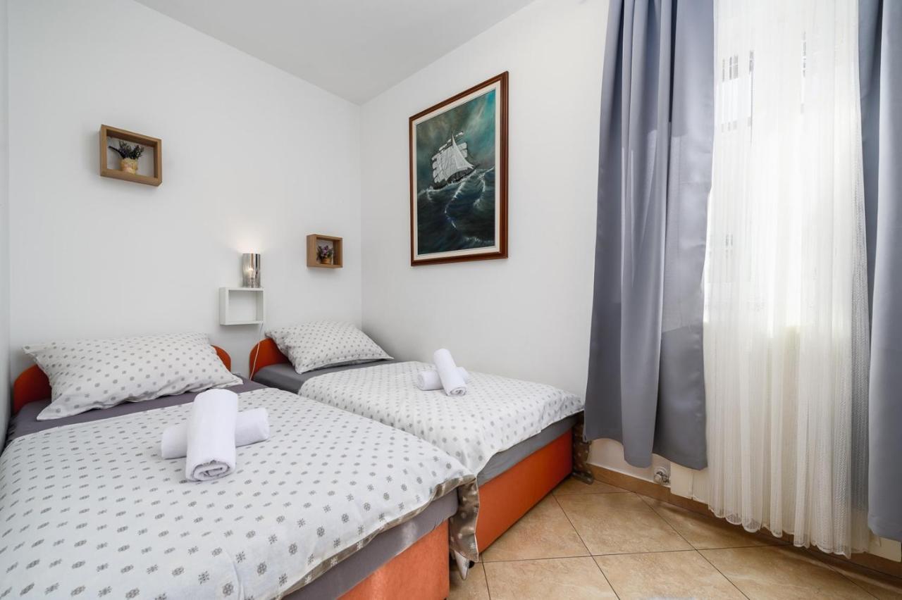 Bozica House With Apartments Murine Buitenkant foto