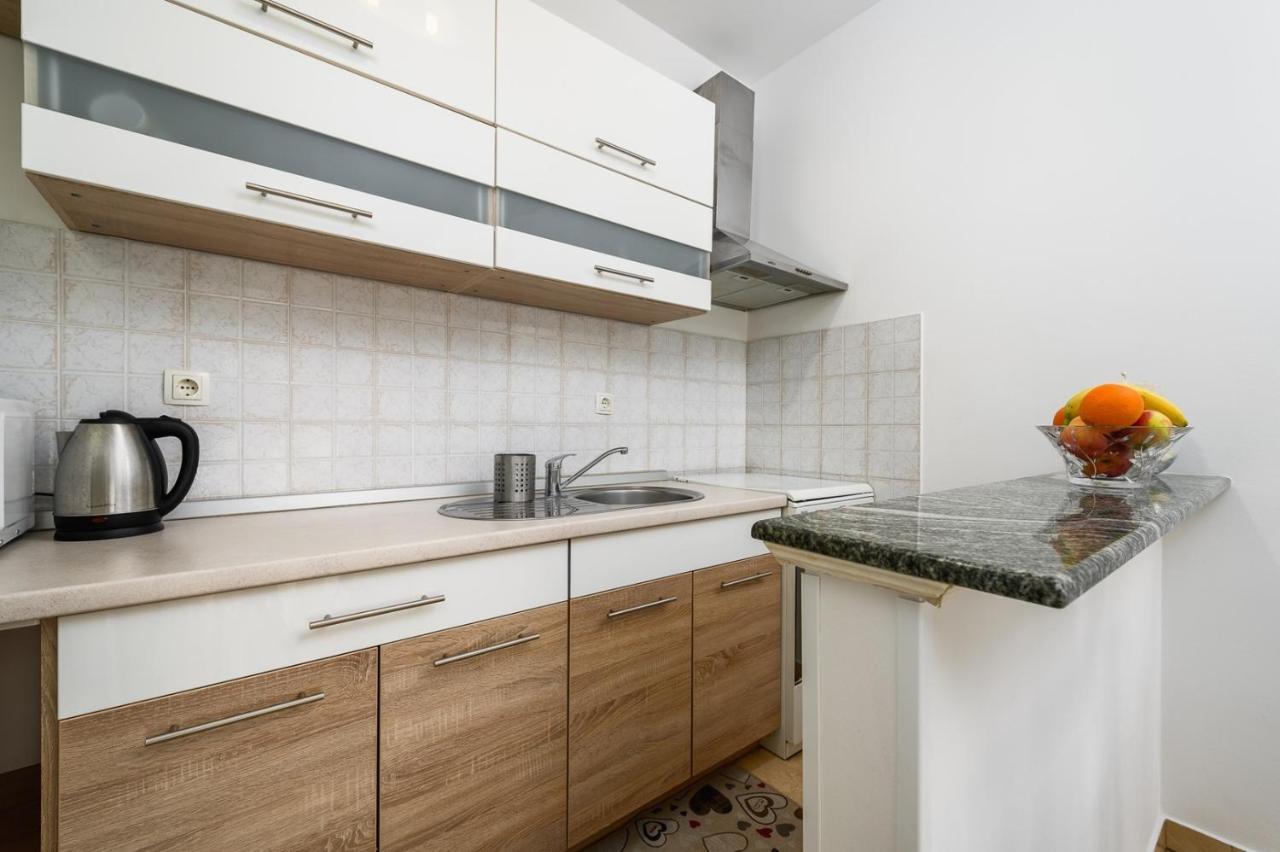 Bozica House With Apartments Murine Buitenkant foto